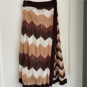 Bebe multi colored chevron print strapless dress size small